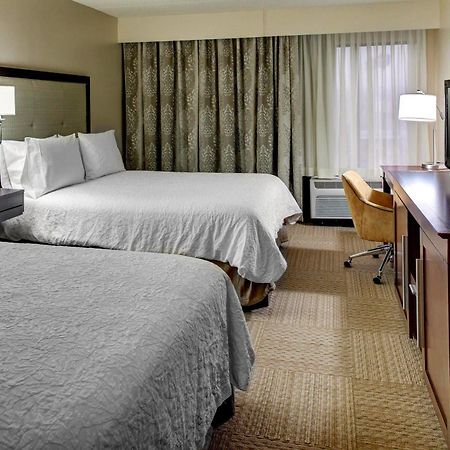 Hampton Inn Birmingham/فولتوندال المظهر الخارجي الصورة